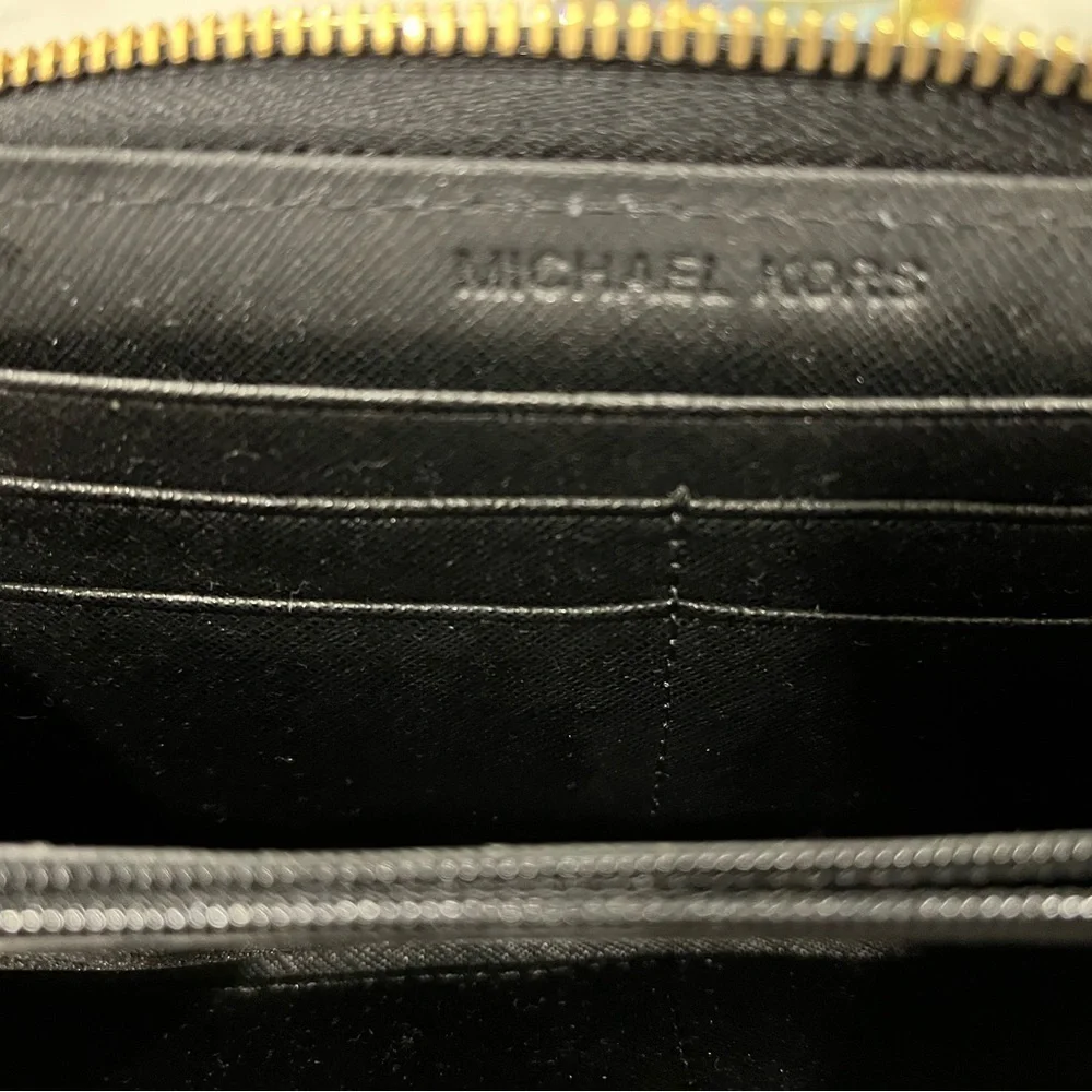 Michael Kors Black and White Striped Clutch Wallet (NEW)